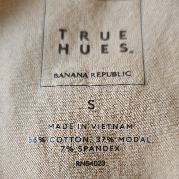 Banana Republic Women's Tank Tops - Pink, Tan, Brown, Set of 3 - Picture 2 of 2